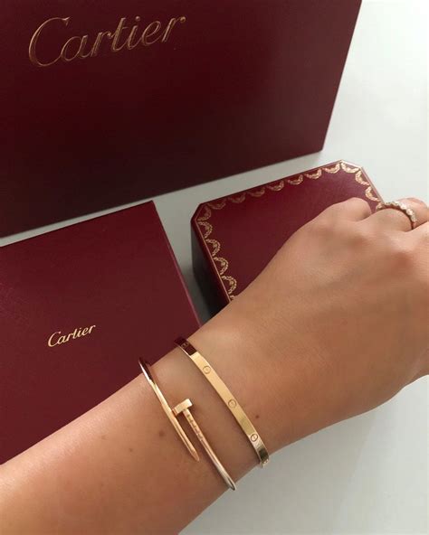 bracelet.clou cartier